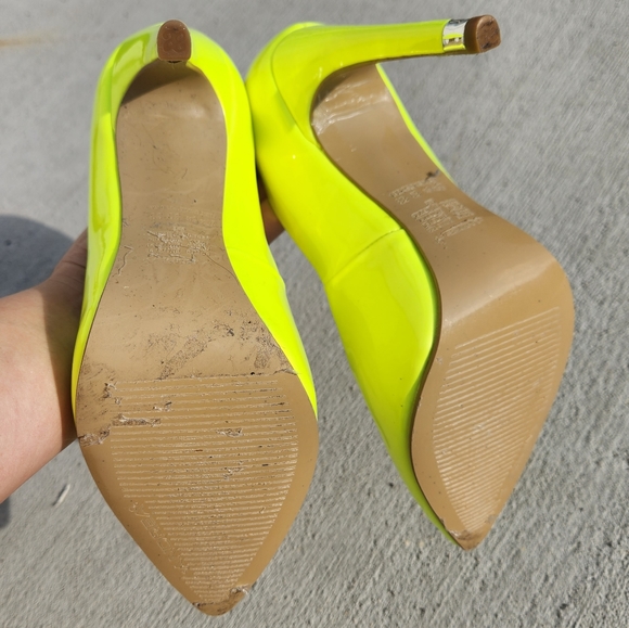 Shoes Andrea size 8 color Neon - Picture 7 of 7